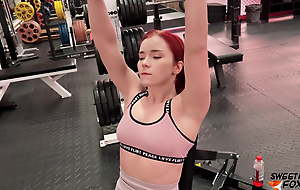 Laborious Coach Fucks together with Facefucks Redhead After Workout