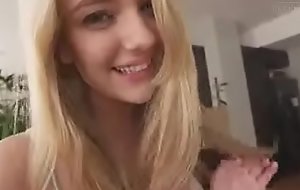 Acquisitive teen pussy pulsing with orgasm