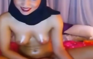 Sexy Big Pair Arab Teen Girl Masturbation on Cam