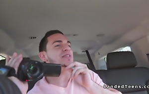 Teen bangs strangers cock in car on camera