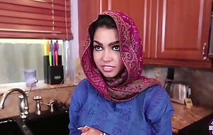 Arab teen Ada gets a warm pussy Flower in their house