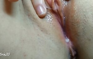 Close-up Masturbation.wet pussy pill with slime
