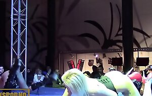 Teen mollycoddle pornstars dancing coupled with licking