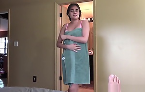 Pawg Jeleana Marie Plays With Her Pa