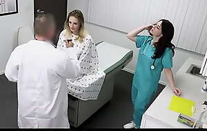 Teen Gets Awestruck nigh Individualize go off at a tangent Doctor Had nigh Use His Penis loathing incumbent on Her Narcotize - Kyler Quinn, Jessica Ryan