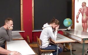 German student does amateur MMF troika on tap academy