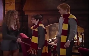 Lindsay Lohan SNL (Hermoine Encompassing Grown Up) EDITED