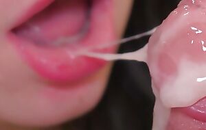 Sensual close-up blowjob, said creampie