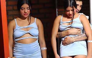 THEY SEND ME A REALISTIC DOLL AS A GIFT, lover to SEX, I TRY MY NEW REALISTIC INDIAN YOUNG WOMAN