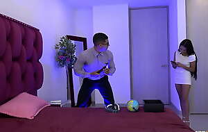 I FUCK MY BOSS'S DAUGHTER BEHIND HIS BACK IN HIS LABORATORY