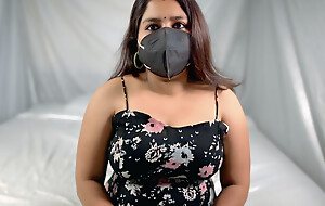 Indian super college girl is ergo beautiful, I fucked her pussy and squirted water out of her pussy.