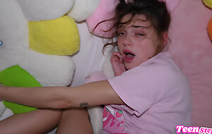 Uncommon Lil Stepsis Footjob Castle in the air Fuck Fest- Shrooms Q