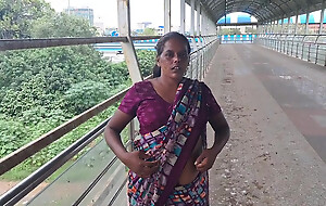 NEWLY MARRIED DESI COUPLE FIRST NIGHT Sexual connection