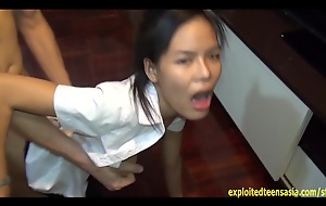 Exclusive Scene Petite Thai Amateur Lek Fucked On The Astound Wearing School Uniform Slender Teen Takes Massive Cock
