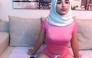 Dispirited arab girl naked on livecam