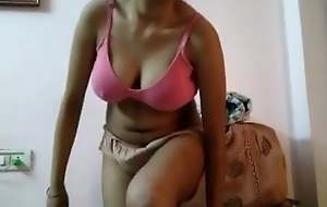 chennai Crimson girl showing nude body and he hairy slit