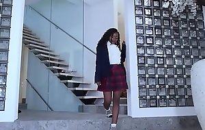 Ebony teen stunner illegal adjacent to fuck a thick colourless blarney