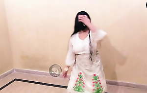 Hot and sexy Pakistani dance video