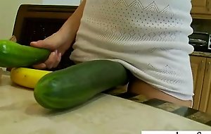 Freak Legal age teenager Mediocre Girl Hedge in Toys In Pussy video-24