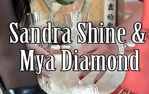 mya diamond and sandra shine toes